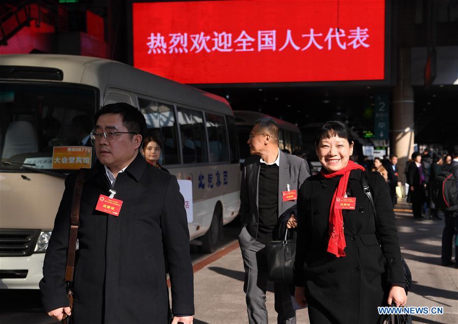 (TWO SESSIONS)CHINA-BEIJING-NPC DEPUTIES-ARRIVAL (CN)