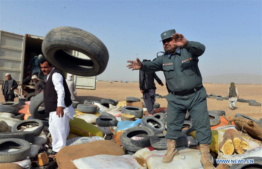 AFGHANISTAN-KANDAHAR-BURNING SEIZED DRUG