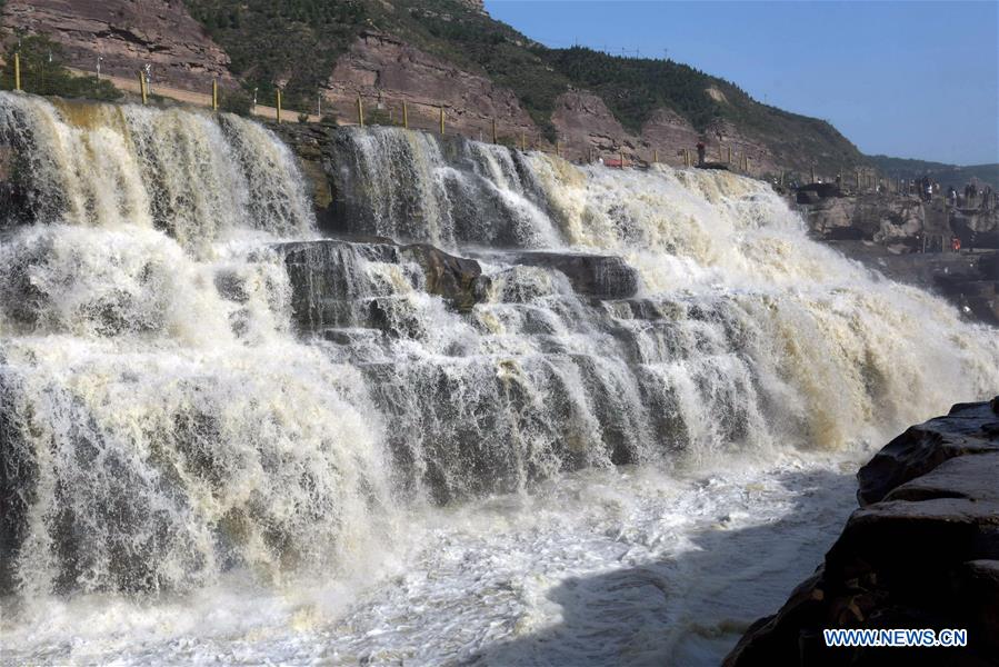 #CHINA-SHANXI-HUKOU WATERFALL (CN)