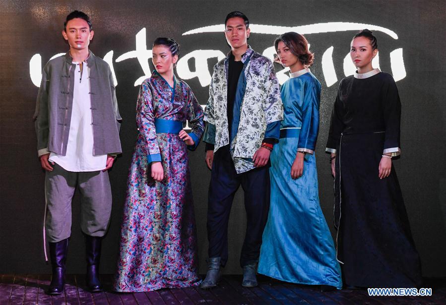 CHINA-TIBET-LHASA-FASHION SHOW (CN)