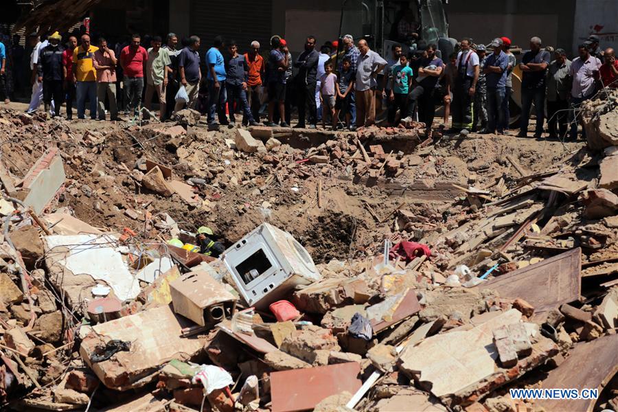 EGYPT-CAIRO-BUILDING COLLAPSE