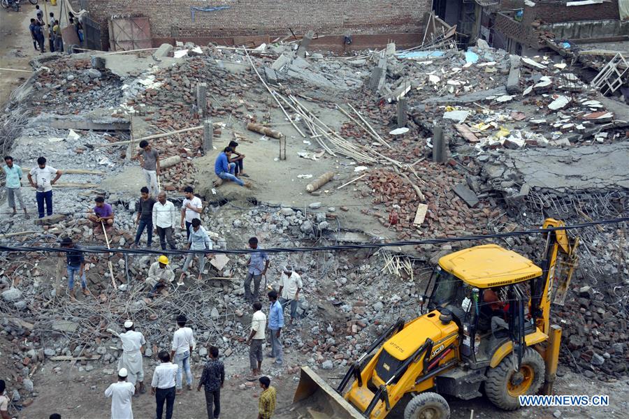 INDIA-GHAZIABAD-BUILDING-COLLAPSE