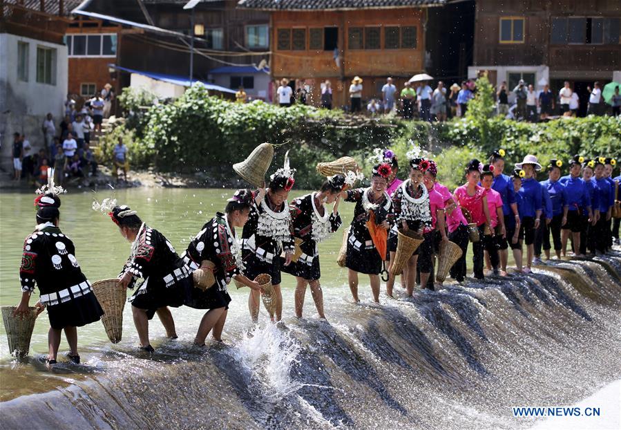 #CHINA-GUIZHOU-TAIJIANG-FISH CATCHING (CN)