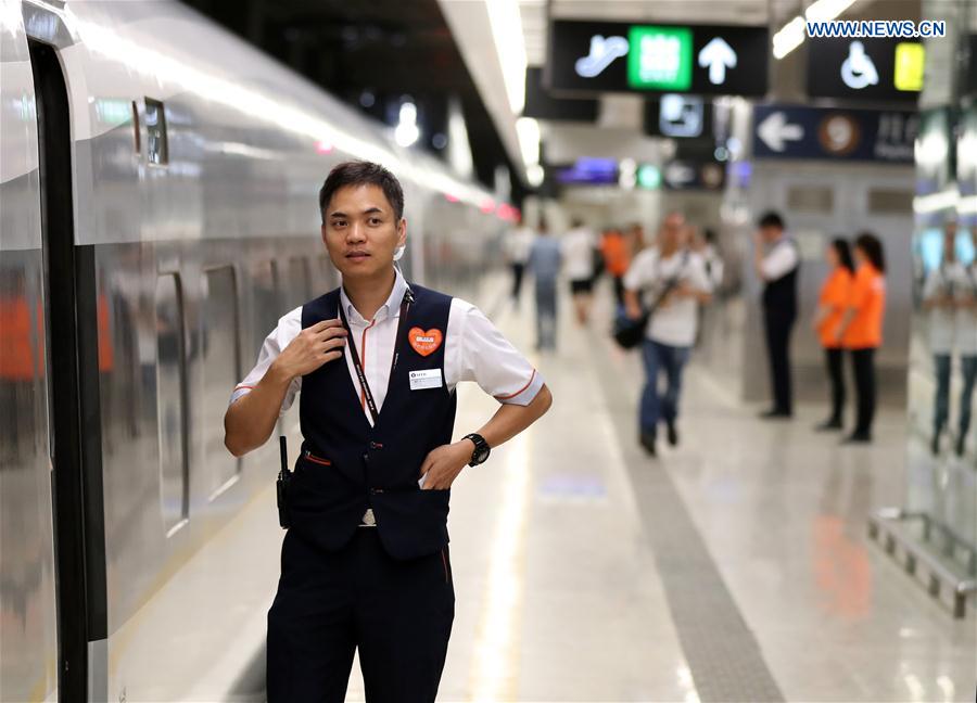 CHINA-HONG KONG-HIGH-SPEED RAILWAY-OPENING (CN)