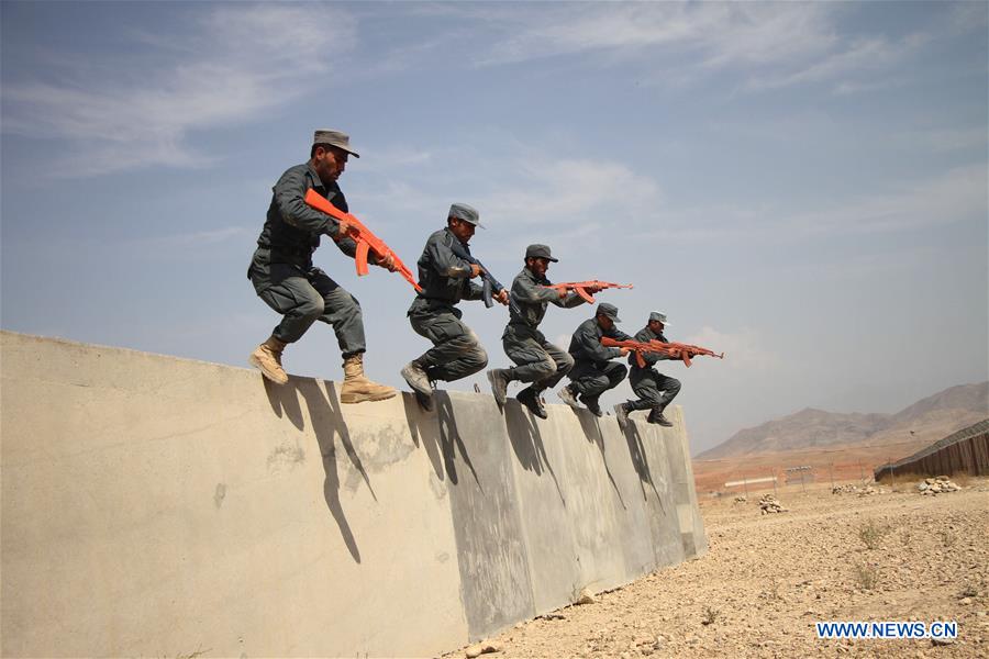 AFGHANISTAN-NANGARHAR-POLICE-MILITARY TRAINING