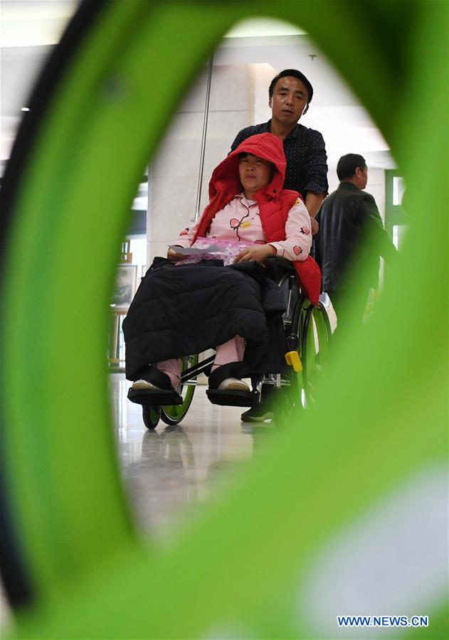 CHINA-GANSU-LANZHOU-HOSPITAL-SHARED WHEELCHAIR (CN)