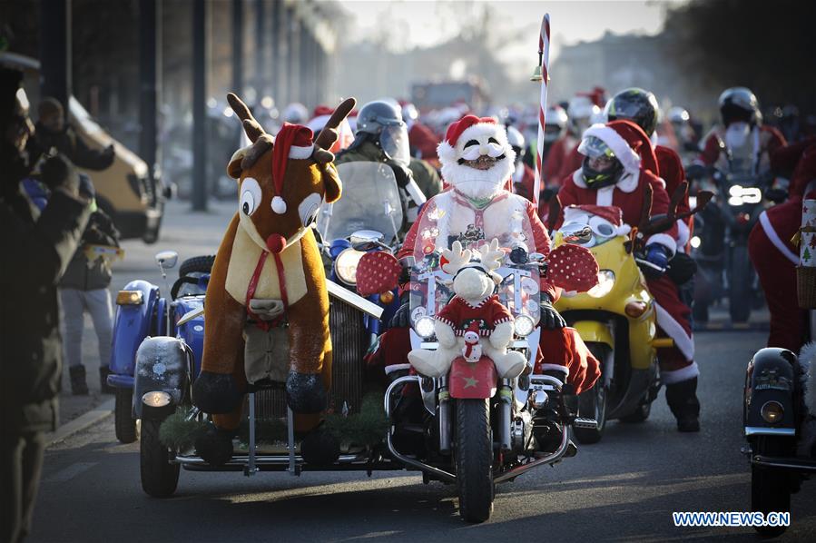 POLAND-WARSAW-SANTA CLAUS ON MOTORCYCLE