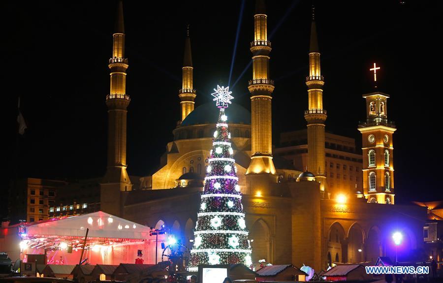 LEBANON-BEIRUT-HOLIDAY LIGHTS