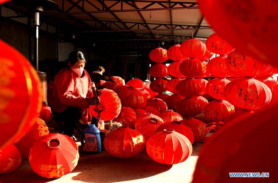 #CHINA-HEBEI-SHIJIAZHUANG-RED LANTERN-PRODUCTION (CN)