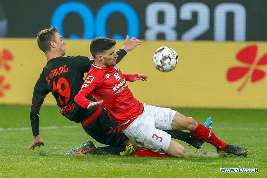 (SP)GERMANY-MAINZ-SOCCER-BUNDESLIGA-MAINZ VS FREIBURG