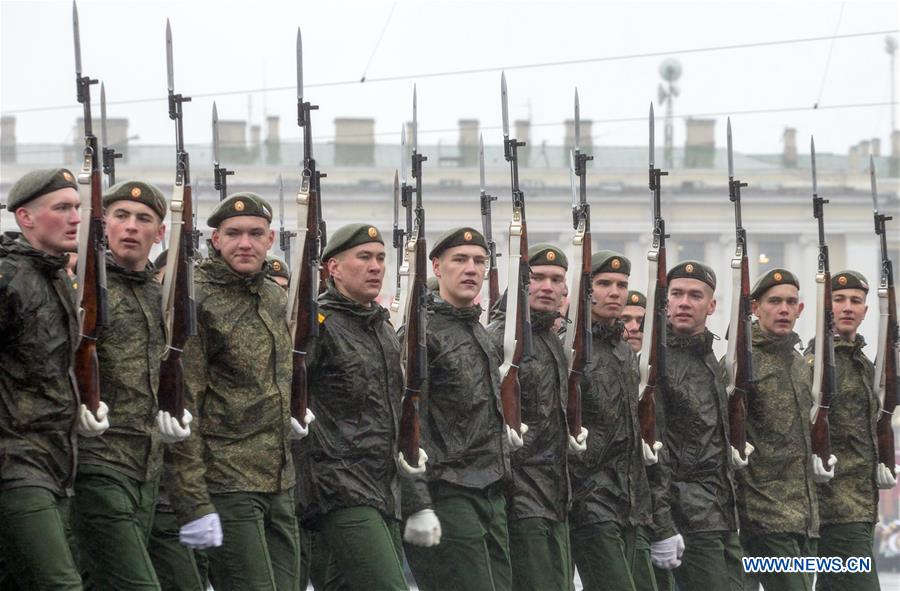 RUSSIA-ST. PETERSBURG-VICTORY DAY-PARADE-REHEARSAL