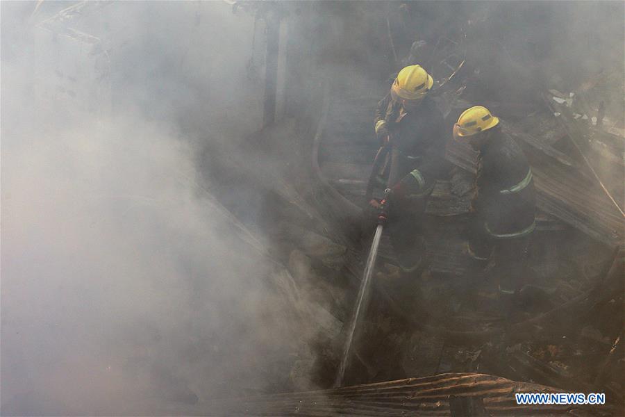 PHILIPPINES-QUEZON-SLUM AREA-FIRE