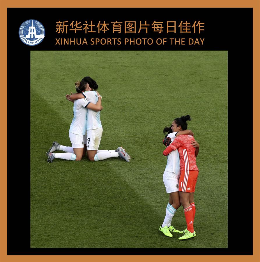 XINHUA SPORTS PHOTO OF DAY