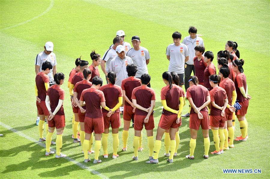 (SP)FRANCE-FABREGUES-2019 FIFA WOMEN'S WORLD CUP-ROUND OF 16-CHINA-TRAINING SESSION