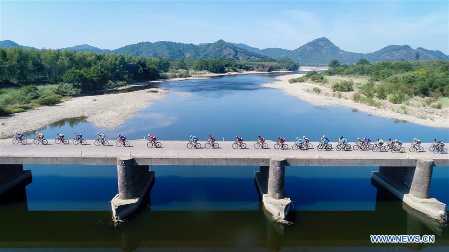 (SP)CHINA-YINGTAN-CYCLING-TOUR OF POYANG LAKE (CN)