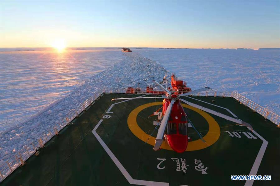 (EyesonSci) CHINA-XUELONG 2-ANTARCTIC-EXPEDITION-UNLOADING