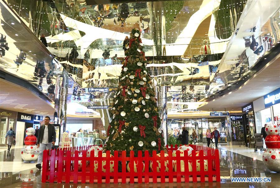 TURKEY-ISTANBUL-SHOPPING MALL-CHRISTMAS TREE