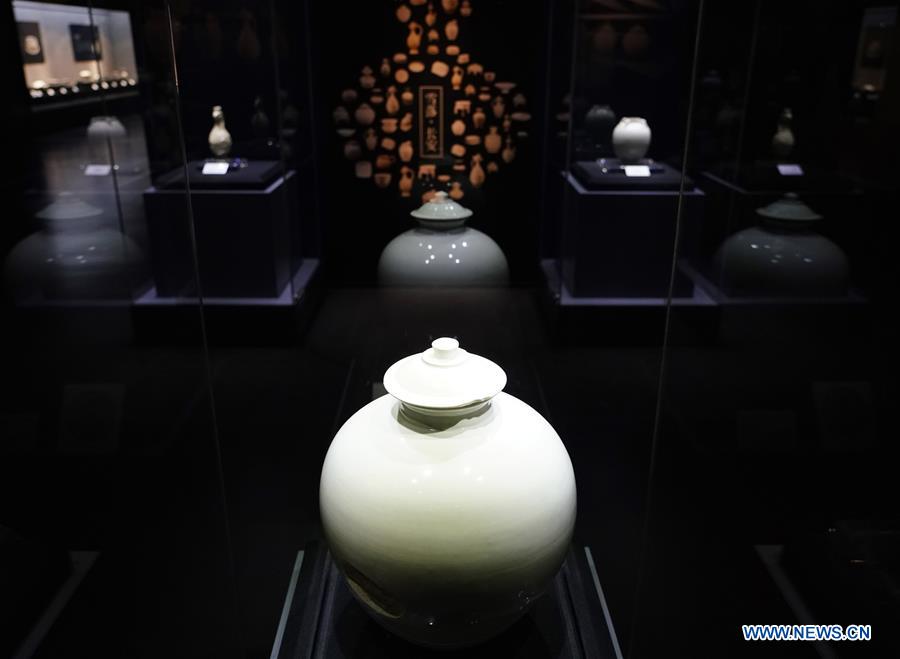 CHINA-SHAANXI-XI'AN-WHITE PORCELAIN-EXHIBITION (CN)