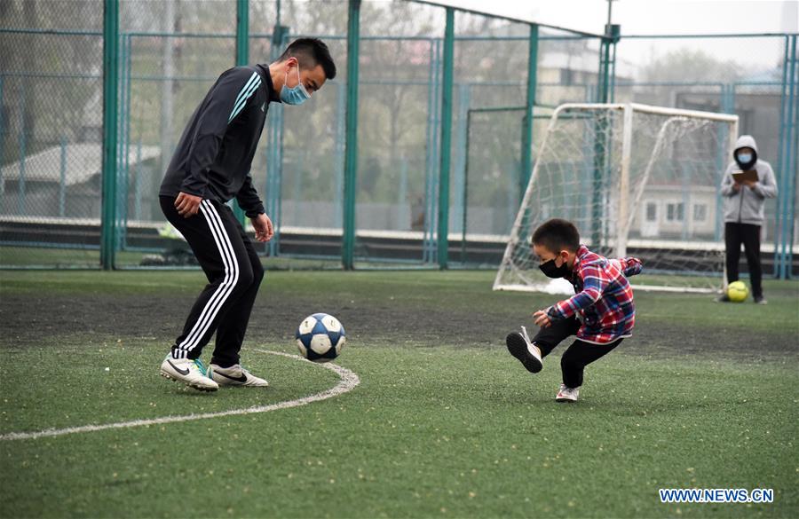 (SP)CHINA-JINAN-OUTDOOR EXERCISE (CN)