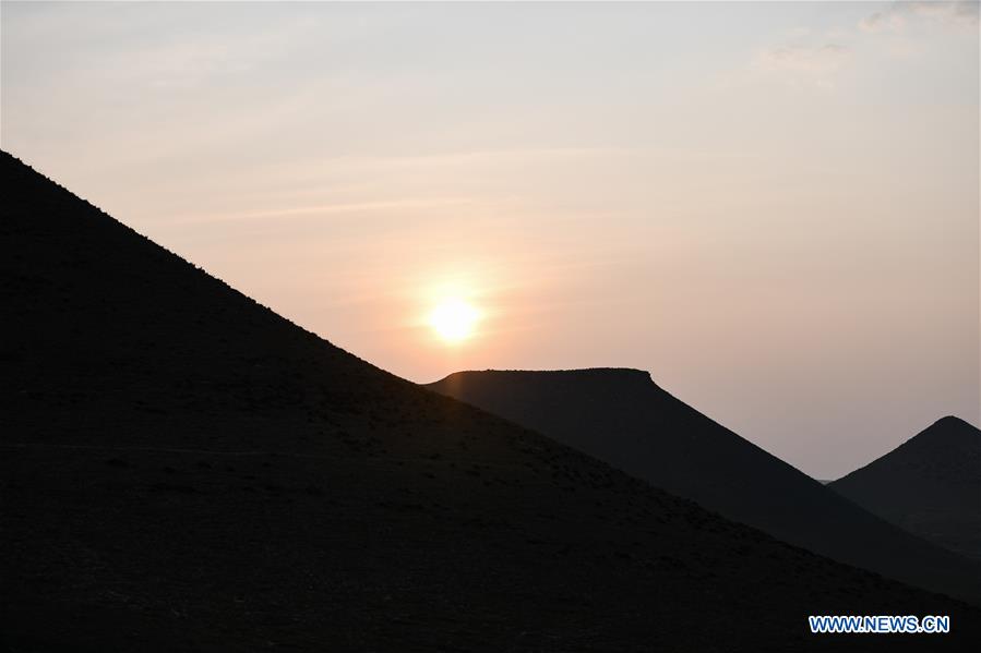 CHINA-INNER MONGOLIA-XILINHOT-PINGDING MOUNTAIN (CN)