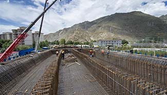 Main project of ring road underway in Tibet